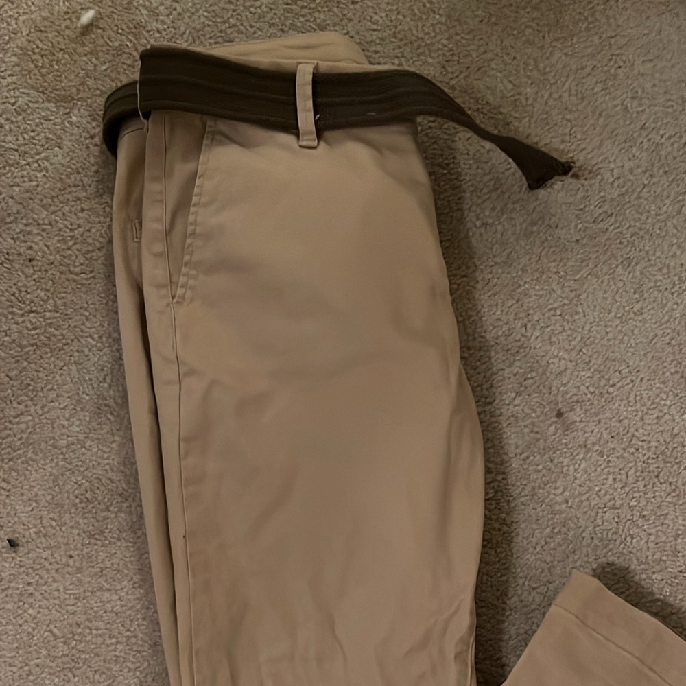 Men’s Khaki with belt